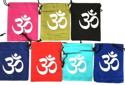 Om Pouch